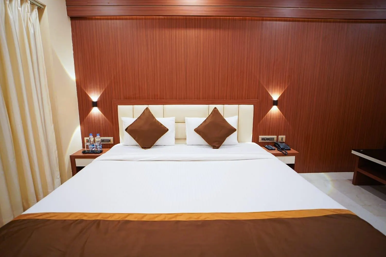 Hotel Ramida Suites At Delhi Airport New Delhi Bed & Breakfast